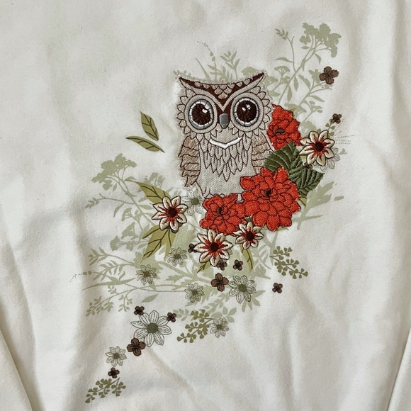 COPY - double collar grandma owl sweatshirt! - Picture 2 of 3